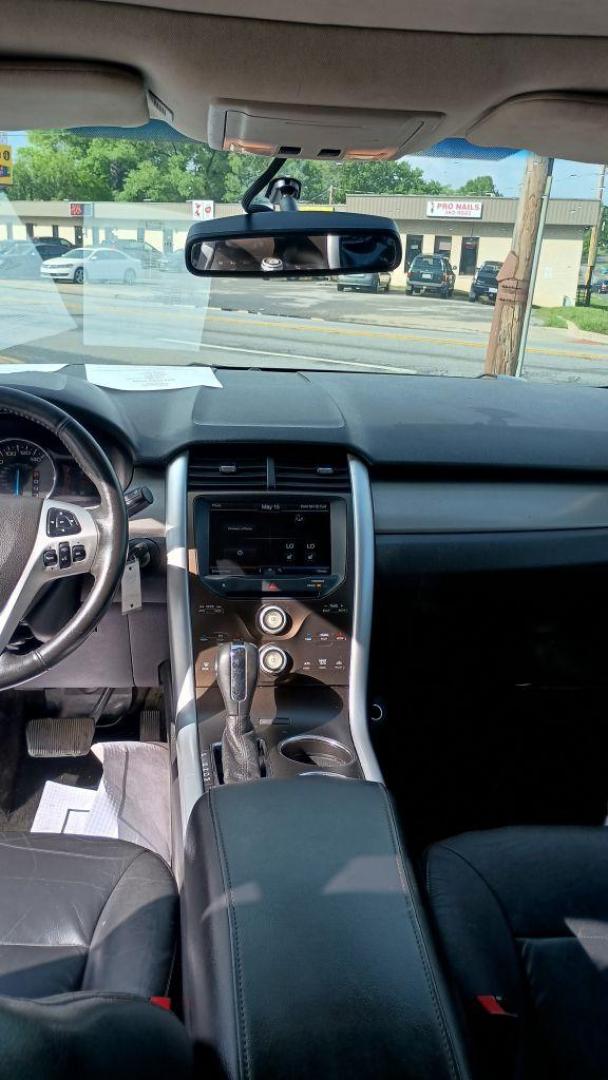 2012 BLACK FORD EDGE SEL (2FMDK4JC8CB) with an 3.5L engine, Automatic transmission, located at 2514 Williamson Rd NE, Roanoke, VA, 24012, (540) 265-7770, 37.294636, -79.936249 - NO CREDIT CHECK FINANCING WITH ONLY $2000 DOWN PAYMENT!!!! Check out our website www.needausedvehicle.com for our No Credit Check/ In House Financing options!! No Credit Check Available!!! In House Financing Available!!! All Clean Title Vehicles (no Salvaged or flooded vehicles ever on our lot)! - Photo#2