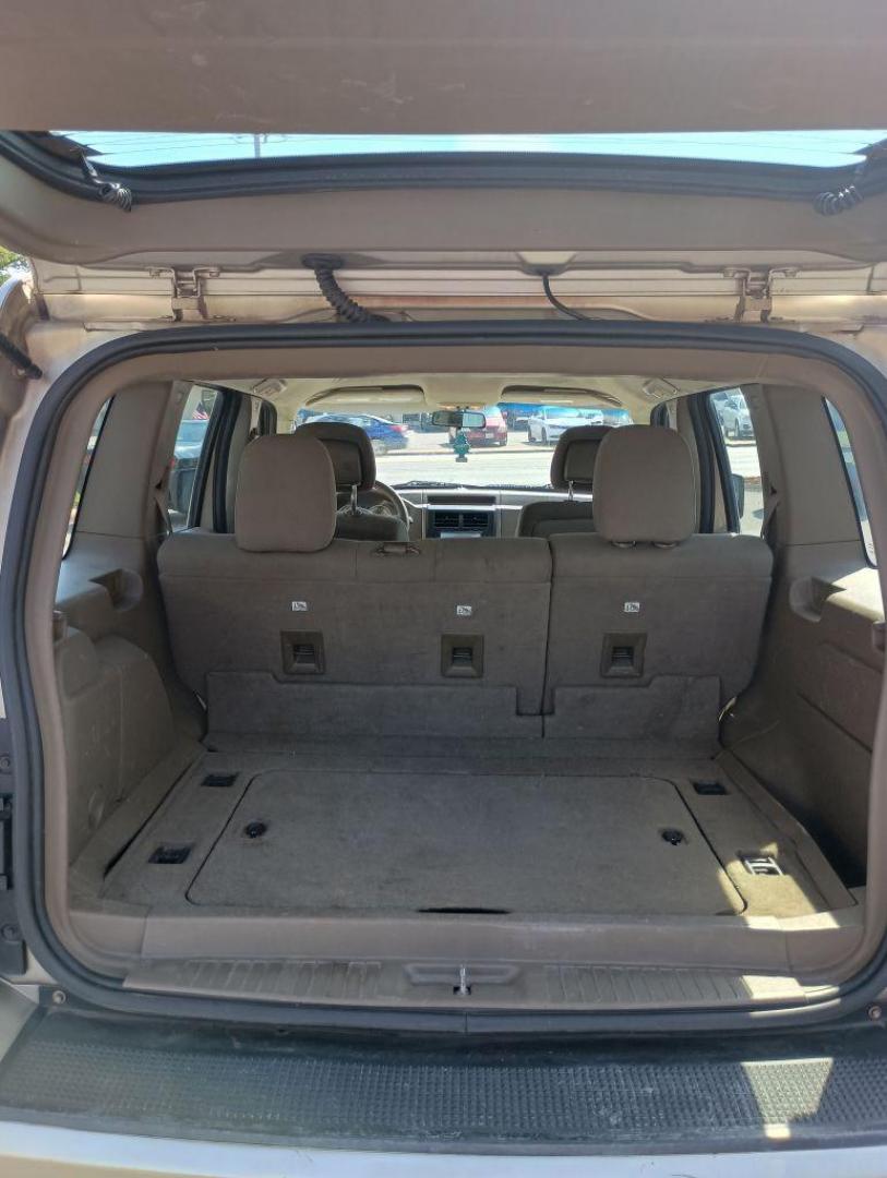 2011 TAN JEEP LIBERTY SPORT (1J4PN2GK0BW) with an 3.7L engine, Automatic transmission, located at 2514 Williamson Rd NE, Roanoke, VA, 24012, (540) 265-7770, 37.294636, -79.936249 - NO CREDIT CHECK FINANCING WITH ONLY $2000 DOWN PAYMENT!!!! Check out our website www.needausedvehicle.com for our No Credit Check/ In House Financing options!! No Credit Check Available!!! In House Financing Available!!! All Clean Title Vehicles (no Salvaged or flooded vehicles ever on our lot)! - Photo#6
