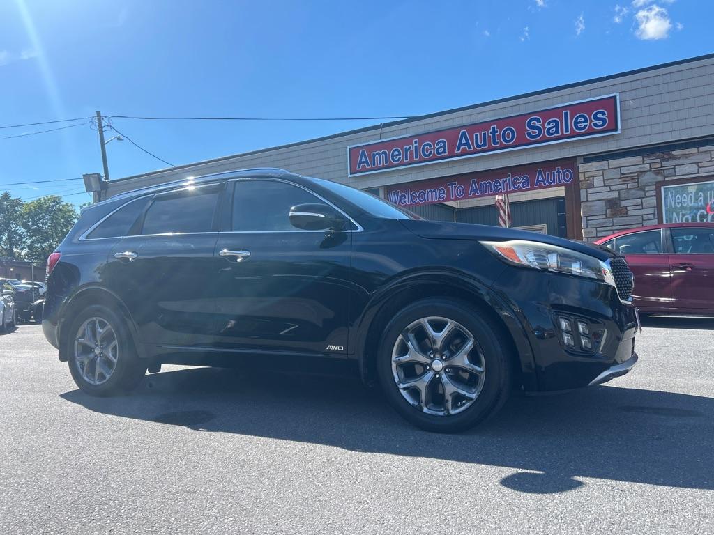 photo of 2016 KIA SORENTO 4DR