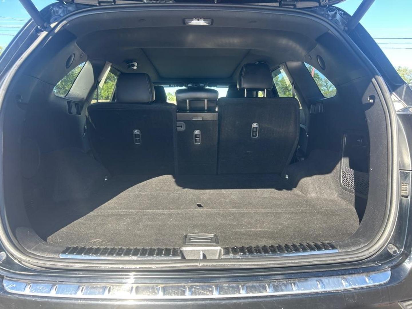 2016 BLACK KIA SORENTO SX (5XYPKDA11GG) with an 2.0L engine, Automatic transmission, located at 2514 Williamson Rd NE, Roanoke, VA, 24012, (540) 265-7770, 37.294636, -79.936249 - NO CREDIT CHECK FINANCING WITH ONLY $2500 DOWN PAYMENT!!!! Check out our website www.needausedvehicle.com for our No Credit Check/ In House Financing options!! No Credit Check Available!!! In House Financing Available!!! All Clean Title Vehicles (no Salvaged or flooded vehicles ever on our lot)!- Photo#2