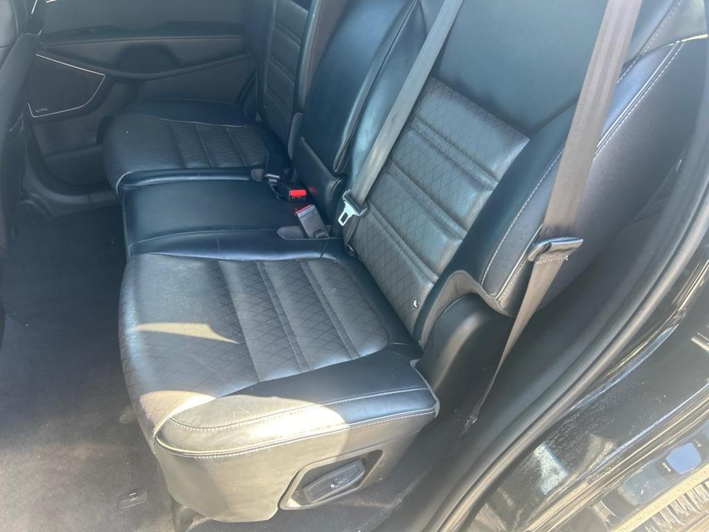 2016 BLACK KIA SORENTO SX (5XYPKDA11GG) with an 2.0L engine, Automatic transmission, located at 2514 Williamson Rd NE, Roanoke, VA, 24012, (540) 265-7770, 37.294636, -79.936249 - NO CREDIT CHECK FINANCING WITH ONLY $2500 DOWN PAYMENT!!!! Check out our website www.needausedvehicle.com for our No Credit Check/ In House Financing options!! No Credit Check Available!!! In House Financing Available!!! All Clean Title Vehicles (no Salvaged or flooded vehicles ever on our lot)!- Photo#3