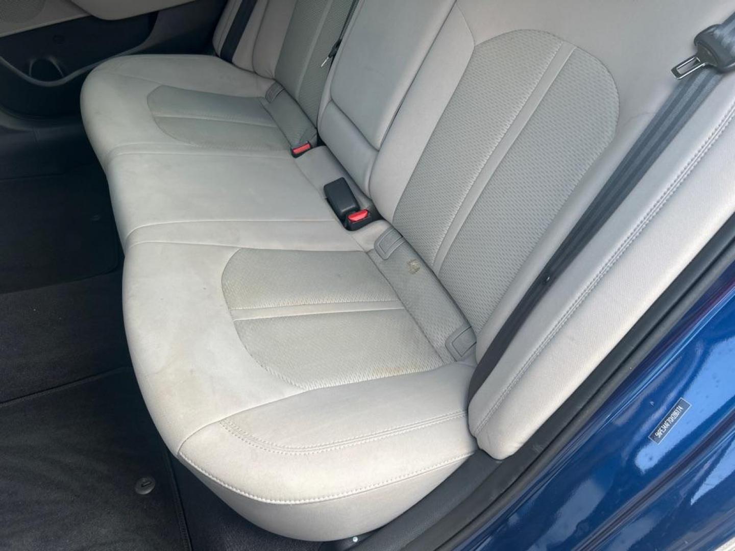 2016 BLUE HYUNDAI SONATA SPORT (5NPE34AF7GH) with an 2.4L engine, Automatic transmission, located at 2514 Williamson Rd NE, Roanoke, VA, 24012, (540) 265-7770, 37.294636, -79.936249 - NO CREDIT CHECK FINANCING WITH ONLY $2700 DOWN PAYMENT!!!! Check out our website www.needausedvehicle.com for our No Credit Check/ In House Financing options!! No Credit Check Available!!! In House Financing Available!!! All Clean Title Vehicles (no Salvaged or flooded vehicles ever on our lot)! - Photo#2