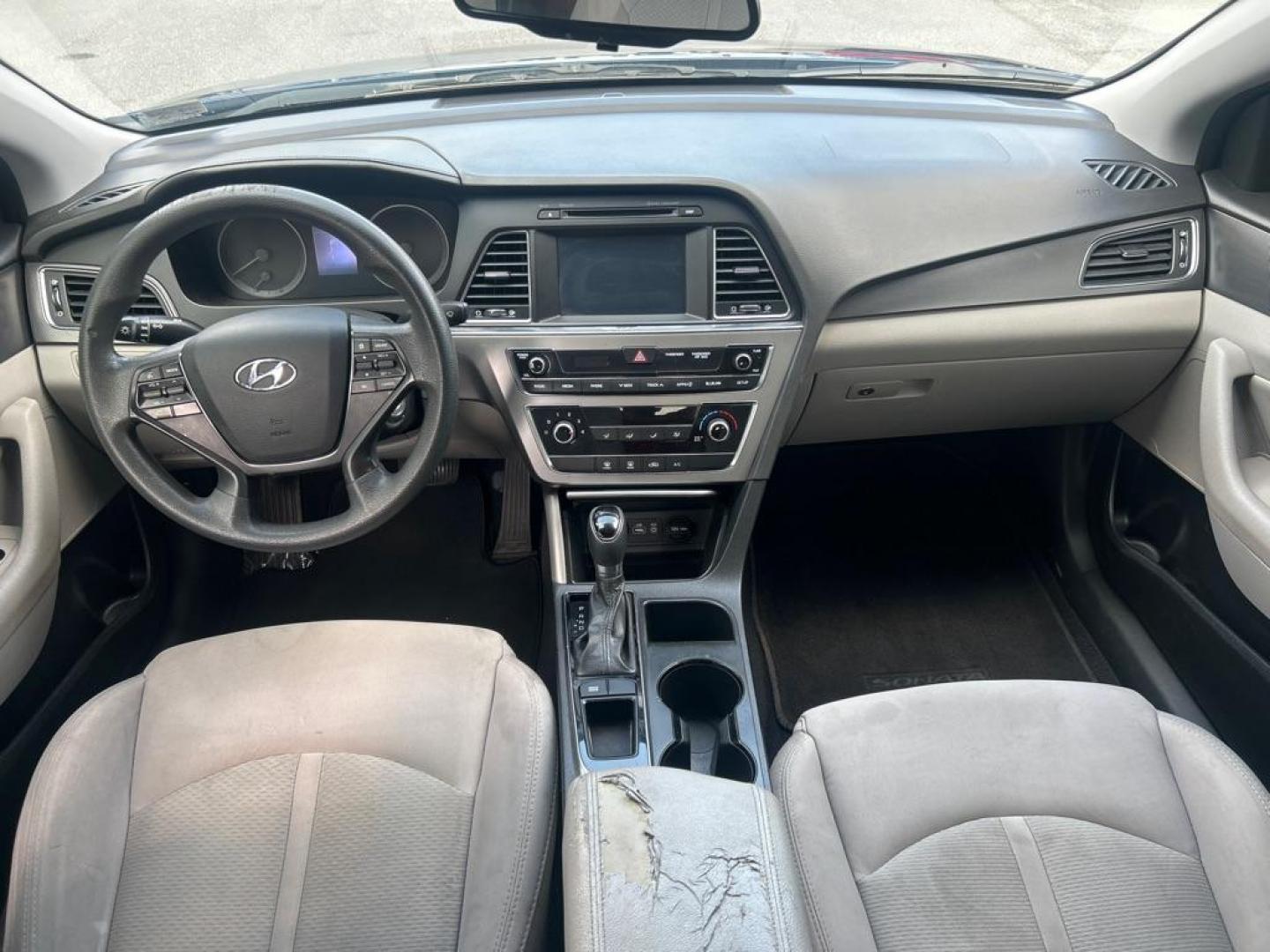 2016 BLUE HYUNDAI SONATA SPORT (5NPE34AF7GH) with an 2.4L engine, Automatic transmission, located at 2514 Williamson Rd NE, Roanoke, VA, 24012, (540) 265-7770, 37.294636, -79.936249 - NO CREDIT CHECK FINANCING WITH ONLY $2700 DOWN PAYMENT!!!! Check out our website www.needausedvehicle.com for our No Credit Check/ In House Financing options!! No Credit Check Available!!! In House Financing Available!!! All Clean Title Vehicles (no Salvaged or flooded vehicles ever on our lot)! - Photo#3