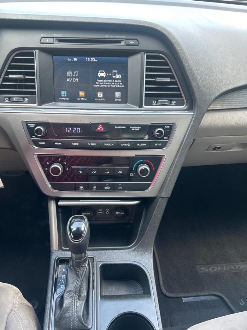 2016 BLUE HYUNDAI SONATA SPORT (5NPE34AF7GH) with an 2.4L engine, Automatic transmission, located at 2514 Williamson Rd NE, Roanoke, VA, 24012, (540) 265-7770, 37.294636, -79.936249 - NO CREDIT CHECK FINANCING WITH ONLY $2700 DOWN PAYMENT!!!! Check out our website www.needausedvehicle.com for our No Credit Check/ In House Financing options!! No Credit Check Available!!! In House Financing Available!!! All Clean Title Vehicles (no Salvaged or flooded vehicles ever on our lot)! - Photo#5