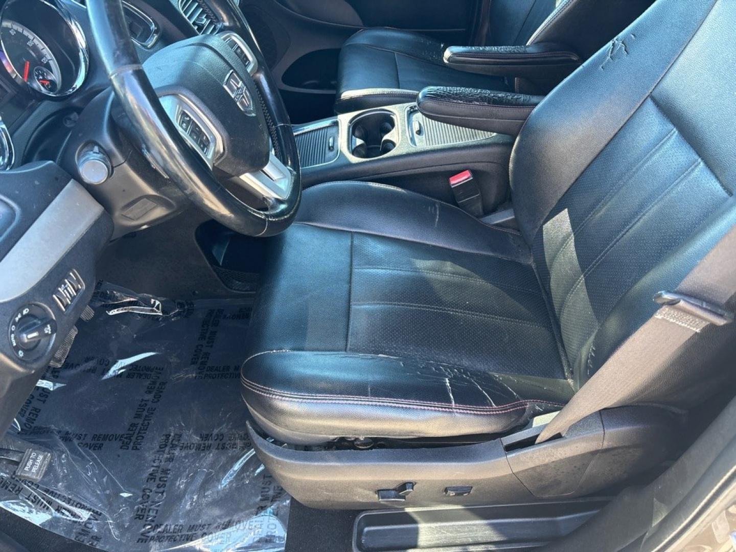 2016 GRAY DODGE GRAND CARAVAN R/T (2C4RDGEG2GR) with an 3.6L engine, Automatic transmission, located at 2514 Williamson Rd NE, Roanoke, VA, 24012, (540) 265-7770, 37.294636, -79.936249 - NO CREDIT CHECK FINANCING WITH ONLY $1800 DOWN PAYMENT!!!! Check out our website www.needausedvehicle.com for our No Credit Check/ In House Financing options!! No Credit Check Available!!! In House Financing Available!!! All Clean Title Vehicles (no Salvaged or flooded vehicles ever on our lot)!- Photo#6