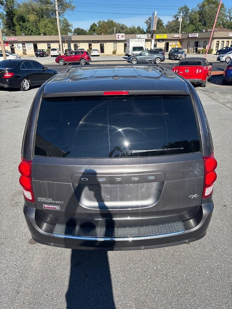 2016 GRAY DODGE GRAND CARAVAN R/T (2C4RDGEG2GR) with an 3.6L engine, Automatic transmission, located at 2514 Williamson Rd NE, Roanoke, VA, 24012, (540) 265-7770, 37.294636, -79.936249 - NO CREDIT CHECK FINANCING WITH ONLY $1800 DOWN PAYMENT!!!! Check out our website www.needausedvehicle.com for our No Credit Check/ In House Financing options!! No Credit Check Available!!! In House Financing Available!!! All Clean Title Vehicles (no Salvaged or flooded vehicles ever on our lot)!- Photo#11