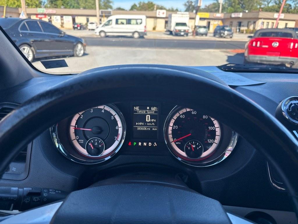 2016 GRAY DODGE GRAND CARAVAN R/T (2C4RDGEG2GR) with an 3.6L engine, Automatic transmission, located at 2514 Williamson Rd NE, Roanoke, VA, 24012, (540) 265-7770, 37.294636, -79.936249 - NO CREDIT CHECK FINANCING WITH ONLY $1800 DOWN PAYMENT!!!! Check out our website www.needausedvehicle.com for our No Credit Check/ In House Financing options!! No Credit Check Available!!! In House Financing Available!!! All Clean Title Vehicles (no Salvaged or flooded vehicles ever on our lot)!- Photo#12