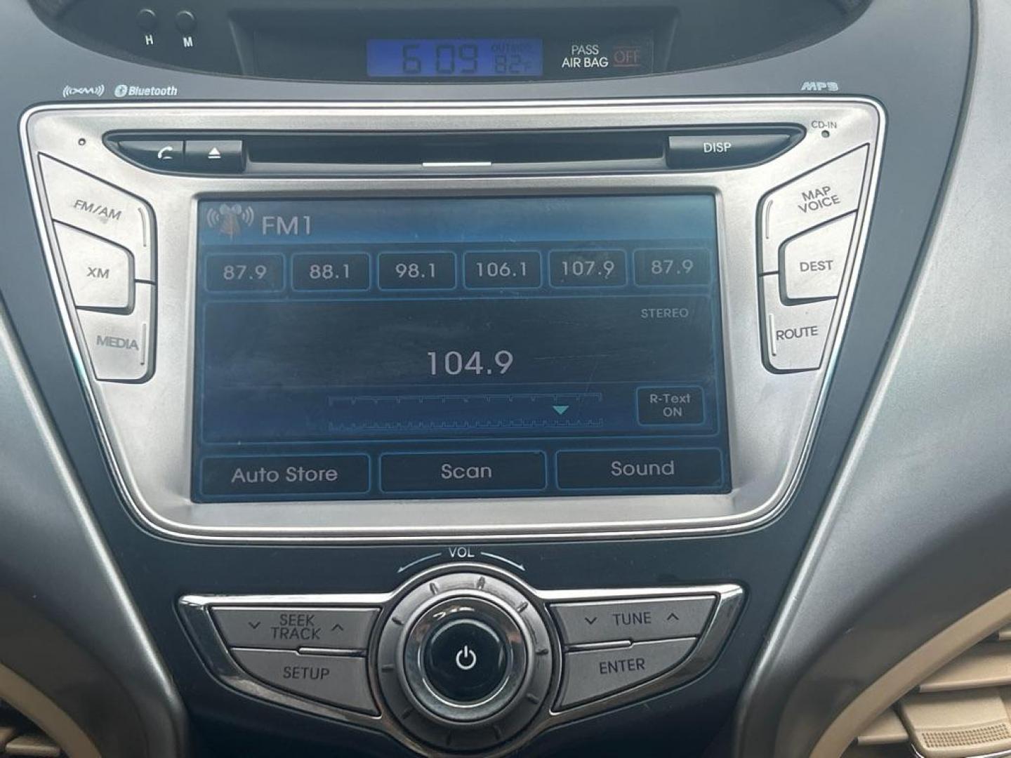 2013 BLACK HYUNDAI ELANTRA GLS (5NPDH4AE7DH) with an 1.8L engine, Automatic transmission, located at 2514 Williamson Rd NE, Roanoke, VA, 24012, (540) 265-7770, 37.294636, -79.936249 - NO CREDIT CHECK FINANCING WITH ONLY $1800 DOWN PAYMENT!!!! Check out our website www.needausedvehicle.com for our No Credit Check/ In House Financing options!! No Credit Check Available!!! In House Financing Available!!! All Clean Title Vehicles (no Salvaged or flooded vehicles ever on our lot)! - Photo#6