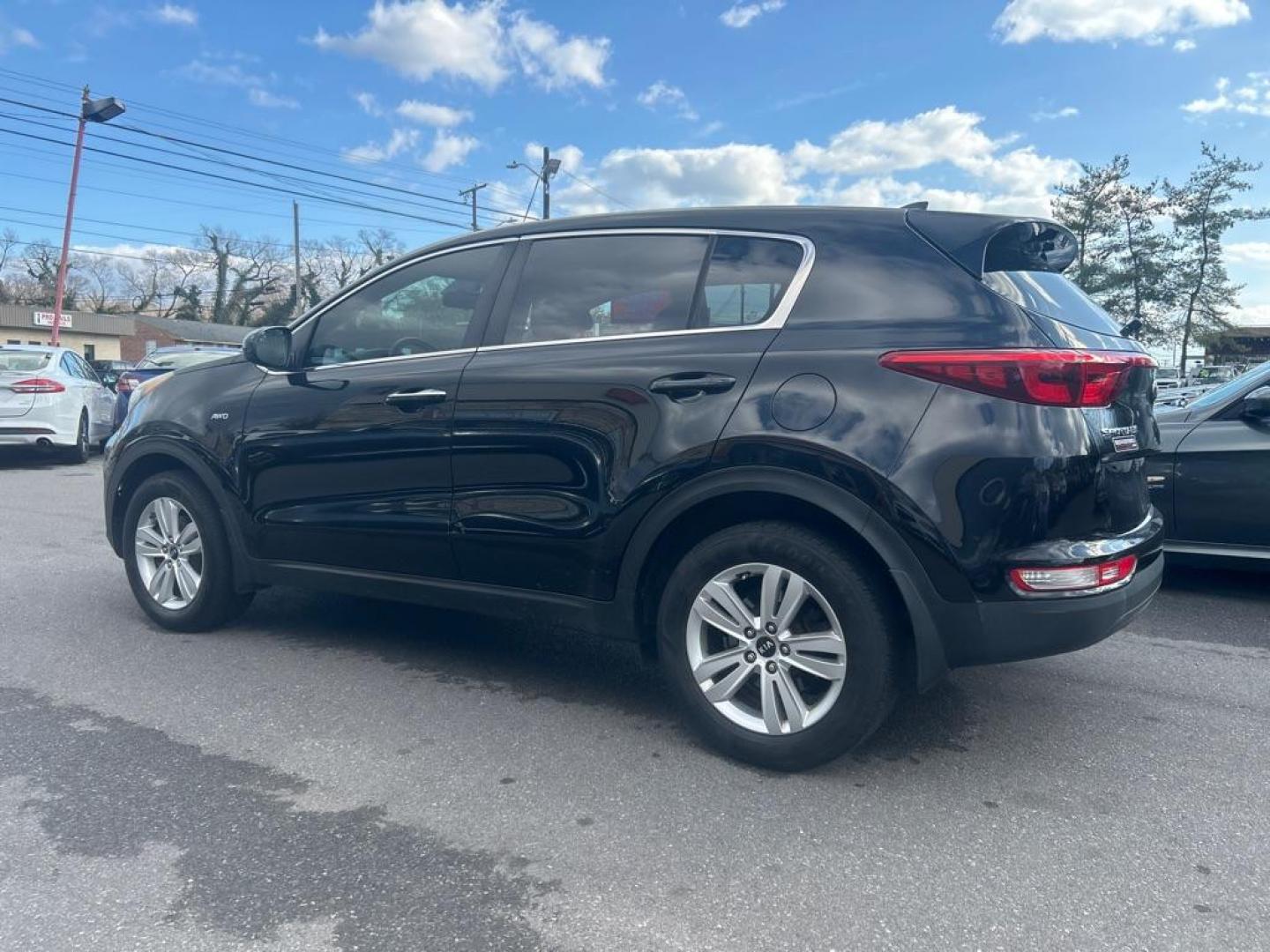 2017 BLACK KIA SPORTAGE LX (KNDPMCAC6H7) with an 2.4L engine, Automatic transmission, located at 2514 Williamson Rd NE, Roanoke, VA, 24012, (540) 265-7770, 37.294636, -79.936249 - NO CREDIT CHECK FINANCING WITH ONLY $1700 DOWN PAYMENT!!!! Check out our website www.needausedvehicle.com for our No Credit Check/ In House Financing options!! No Credit Check Available!!! In House Financing Available!!! All Clean Title Vehicles (no Salvaged or flooded vehicles ever on our lot)! - Photo#2