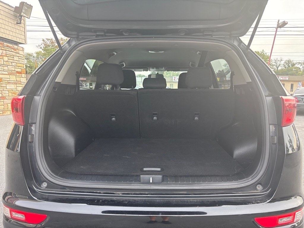2017 BLACK KIA SPORTAGE LX (KNDPMCAC6H7) with an 2.4L engine, Automatic transmission, located at 2514 Williamson Rd NE, Roanoke, VA, 24012, (540) 265-7770, 37.294636, -79.936249 - NO CREDIT CHECK FINANCING WITH ONLY $1800 DOWN PAYMENT!!!! Check out our website www.needausedvehicle.com for our No Credit Check/ In House Financing options!! No Credit Check Available!!! In House Financing Available!!! All Clean Title Vehicles (no Salvaged or flooded vehicles ever on our lot)!- Photo#2
