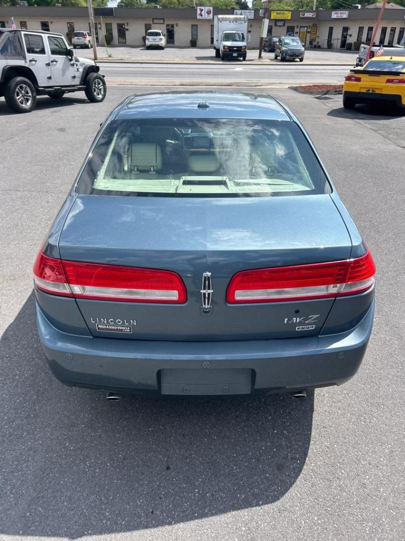 2012 BLUE LINCOLN MKZ (3LNHL2JC0CR) with an 3.5L engine, Automatic transmission, located at 2514 Williamson Rd NE, Roanoke, VA, 24012, (540) 265-7770, 37.294636, -79.936249 - NO CREDIT CHECK FINANCING WITH ONLY $1600 DOWN PAYMENT!!!! Check out our website www.needausedvehicle.com for our No Credit Check/ In House Financing options!! No Credit Check Available!!! In House Financing Available!!! All Clean Title Vehicles (no Salvaged or flooded vehicles ever on our lot)! - Photo#3