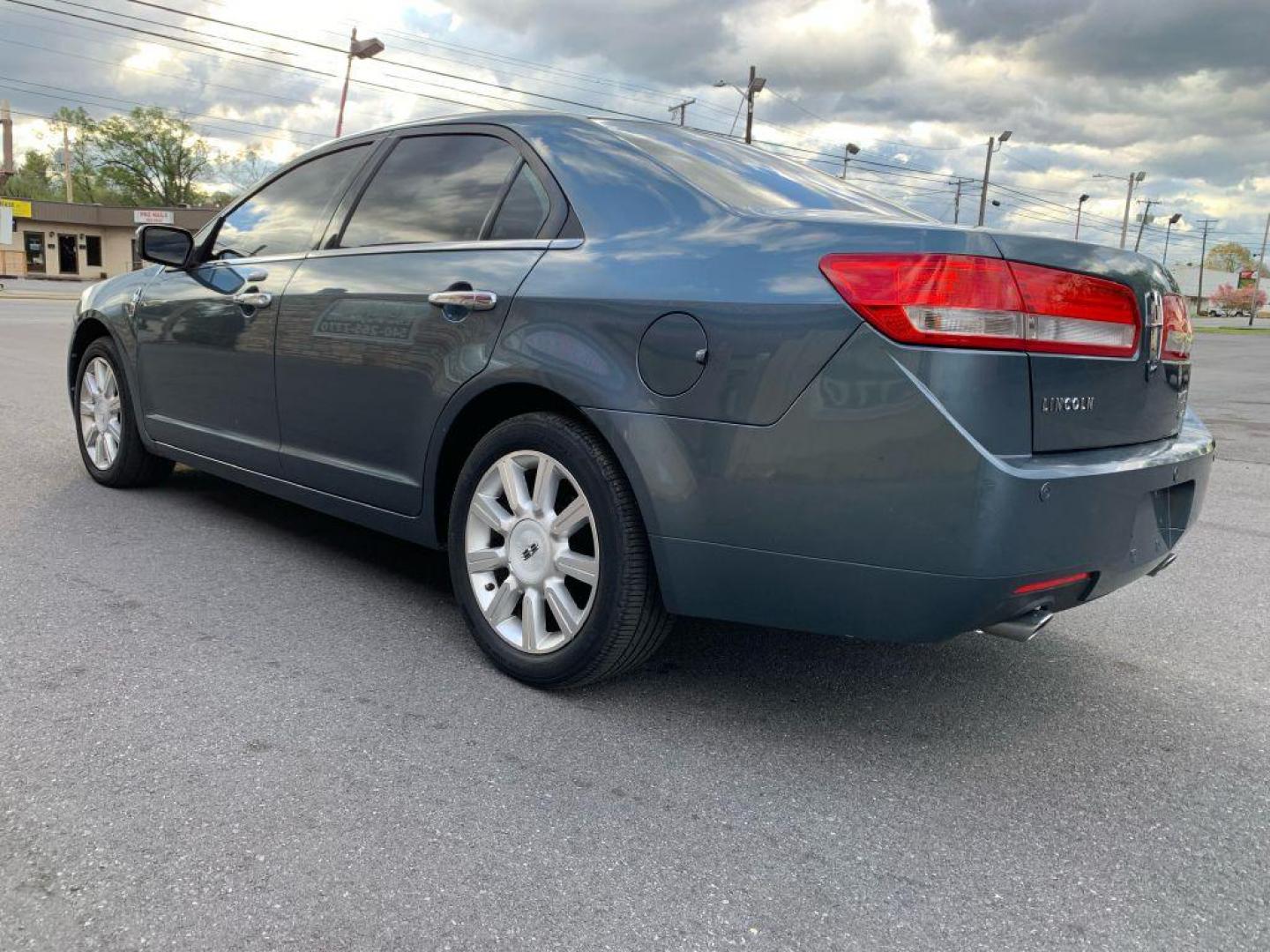 2012 BLUE LINCOLN MKZ (3LNHL2JC0CR) with an 3.5L engine, Automatic transmission, located at 2514 Williamson Rd NE, Roanoke, VA, 24012, (540) 265-7770, 37.294636, -79.936249 - NO CREDIT CHECK FINANCING WITH ONLY $1800 DOWN PAYMENT!!!! Check out our website www.needausedvehicle.com for our No Credit Check/ In House Financing options!! No Credit Check Available!!! In House Financing Available!!! All Clean Title Vehicles (no Salvaged or flooded vehicles ever on our lot)! - Photo#1