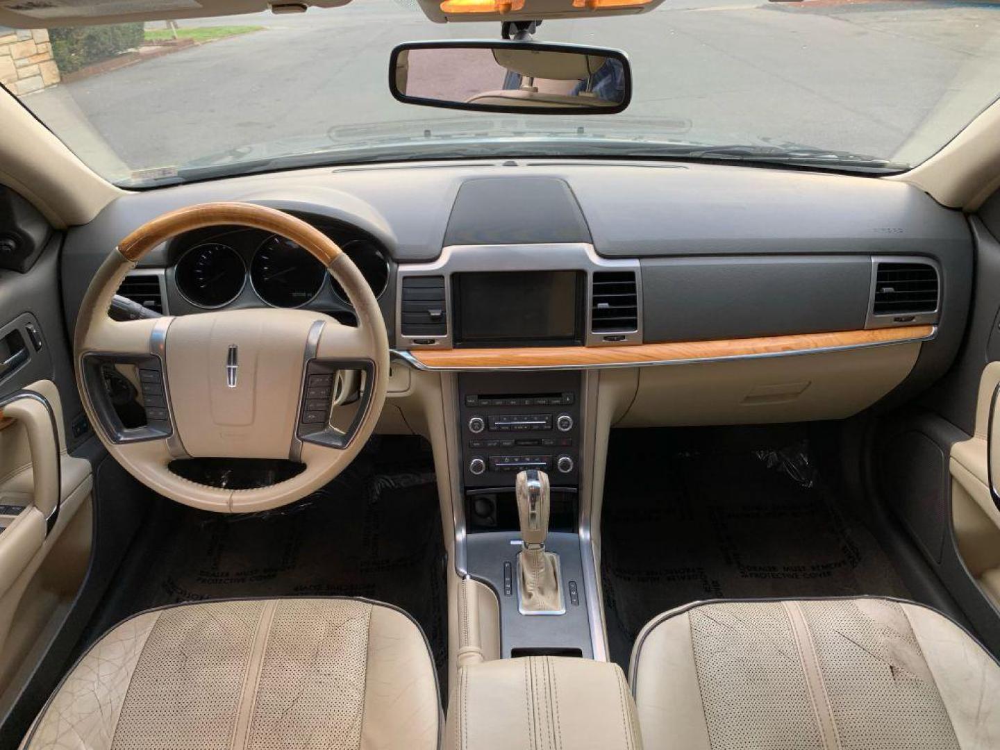 2012 BLUE LINCOLN MKZ (3LNHL2JC0CR) with an 3.5L engine, Automatic transmission, located at 2514 Williamson Rd NE, Roanoke, VA, 24012, (540) 265-7770, 37.294636, -79.936249 - NO CREDIT CHECK FINANCING WITH ONLY $1800 DOWN PAYMENT!!!! Check out our website www.needausedvehicle.com for our No Credit Check/ In House Financing options!! No Credit Check Available!!! In House Financing Available!!! All Clean Title Vehicles (no Salvaged or flooded vehicles ever on our lot)! - Photo#2
