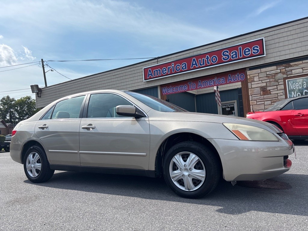 photo of 2005 HONDA ACCORD 4DR