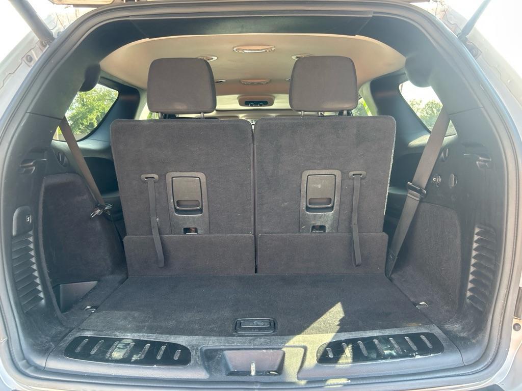 2012 SILVER DODGE DURANGO CREW (1C4RDJDG2CC) with an 3.6L engine, Automatic transmission, located at 2514 Williamson Rd NE, Roanoke, VA, 24012, (540) 265-7770, 37.294636, -79.936249 - NO CREDIT CHECK FINANCING WITH ONLY $3000 DOWN PAYMENT!!!! Check out our website www.needausedvehicle.com for our No Credit Check/ In House Financing options!! No Credit Check Available!!! In House Financing Available!!! All Clean Title Vehicles (no Salvaged or flooded vehicles ever on our lot)! - Photo#2