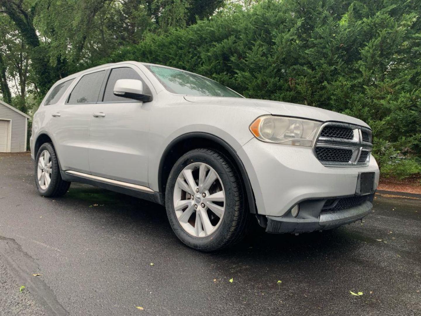 2012 SILVER DODGE DURANGO CREW (1C4RDJDG2CC) with an 3.6L engine, Automatic transmission, located at 2514 Williamson Rd NE, Roanoke, VA, 24012, (540) 265-7770, 37.294636, -79.936249 - NO CREDIT CHECK FINANCING WITH ONLY $3500 DOWN PAYMENT!!!! Check out our website www.needausedvehicle.com for our No Credit Check/ In House Financing options!! No Credit Check Available!!! In House Financing Available!!! All Clean Title Vehicles (no Salvaged or flooded vehicles ever on our lot)! - Photo#0