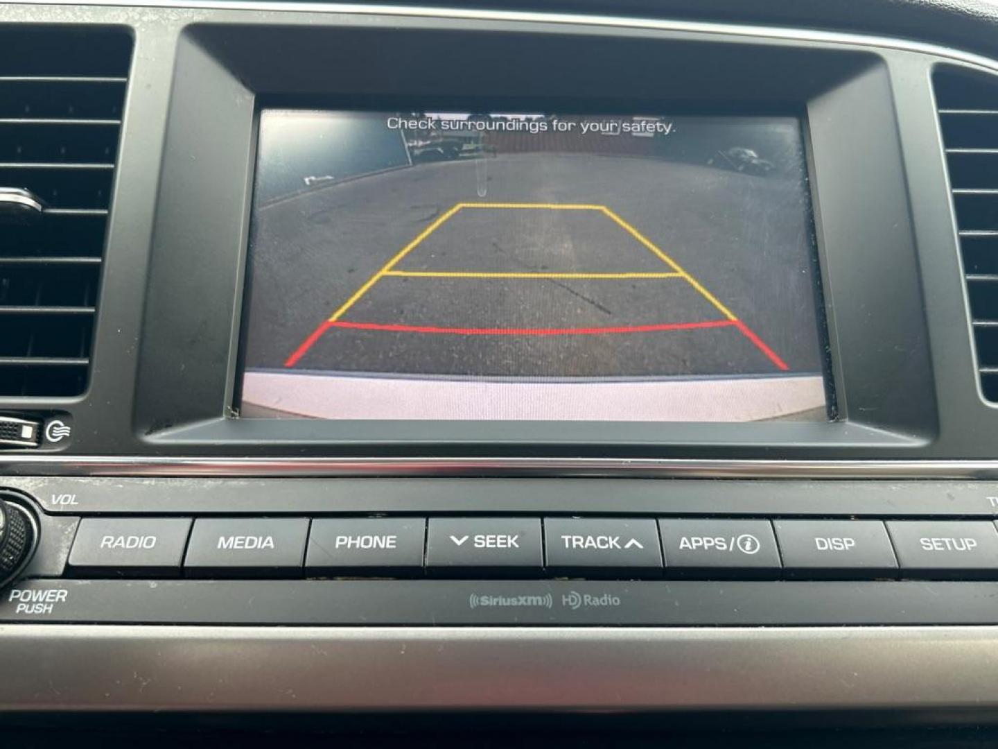 2017 GOLD HYUNDAI ELANTRA SE (5NPD84LF8HH) with an 2.0L engine, Automatic transmission, located at 2514 Williamson Rd NE, Roanoke, VA, 24012, (540) 265-7770, 37.294636, -79.936249 - Photo#11