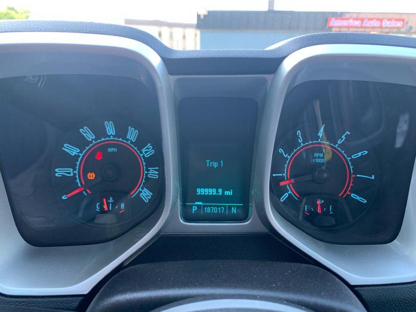 2011 RED CHEVROLET CAMARO LS (2G1FA1ED1B9) with an 3.6L engine, Automatic transmission, located at 2514 Williamson Rd NE, Roanoke, VA, 24012, (540) 265-7770, 37.294636, -79.936249 - Photo#5