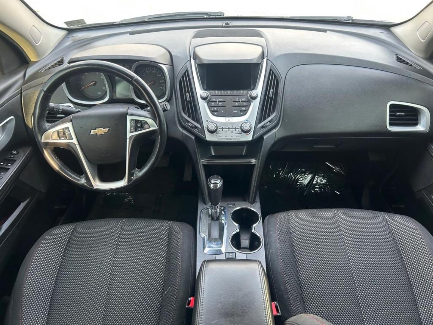 2017 SILVER CHEVROLET EQUINOX LT (2GNALCEK0H6) with an 2.4L engine, Automatic transmission, located at 2514 Williamson Rd NE, Roanoke, VA, 24012, (540) 265-7770, 37.294636, -79.936249 - NO CREDIT CHECK FINANCING WITH ONLY $1900 DOWN PAYMENT!!!! Check out our website www.needausedvehicle.com for our No Credit Check/ In House Financing options!! No Credit Check Available!!! In House Financing Available!!! All Clean Title Vehicles (no Salvaged or flooded vehicles ever on our lot)! - Photo#7