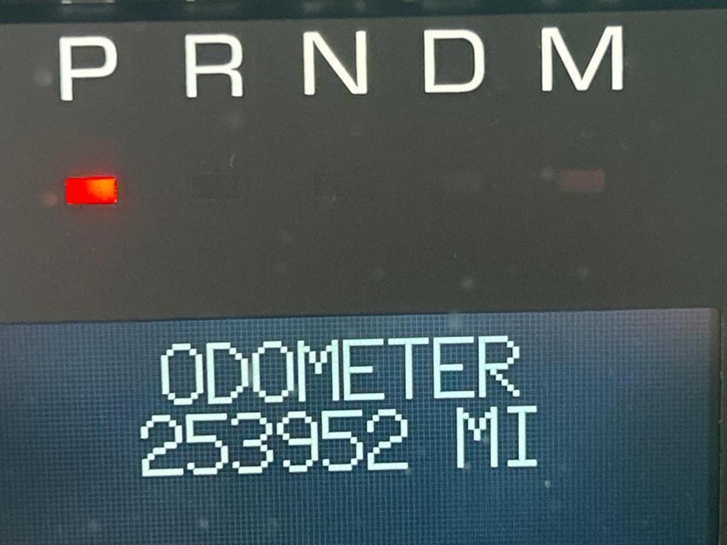 2008 BLUE CADILLAC ESCALADE LUXURY (1GYFK63878R) with an 6.2L engine, Automatic transmission, located at 2514 Williamson Rd NE, Roanoke, VA, 24012, (540) 265-7770, 37.294636, -79.936249 - Photo#12