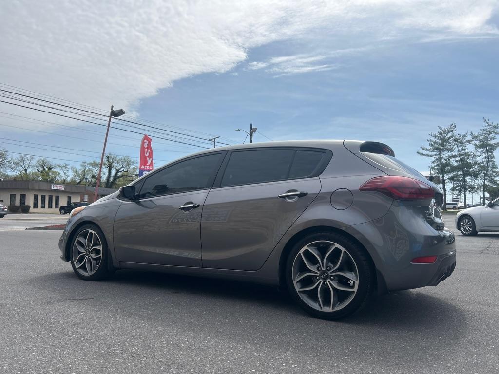 2015 GRAY KIA FORTE SX (KNAFZ5A35F5) with an 1.6L engine, 6-Speed Manual transmission, located at 2514 Williamson Rd NE, Roanoke, VA, 24012, (540) 265-7770, 37.294636, -79.936249 - NO CREDIT CHECK FINANCING WITH ONLY $2000 DOWN PAYMENT!!!! Check out our website www.needausedvehicle.com for our No Credit Check/ In House Financing options!! No Credit Check Available!!! In House Financing Available!!! All Clean Title Vehicles (no Salvaged or flooded vehicles ever on our lot)! - Photo#2
