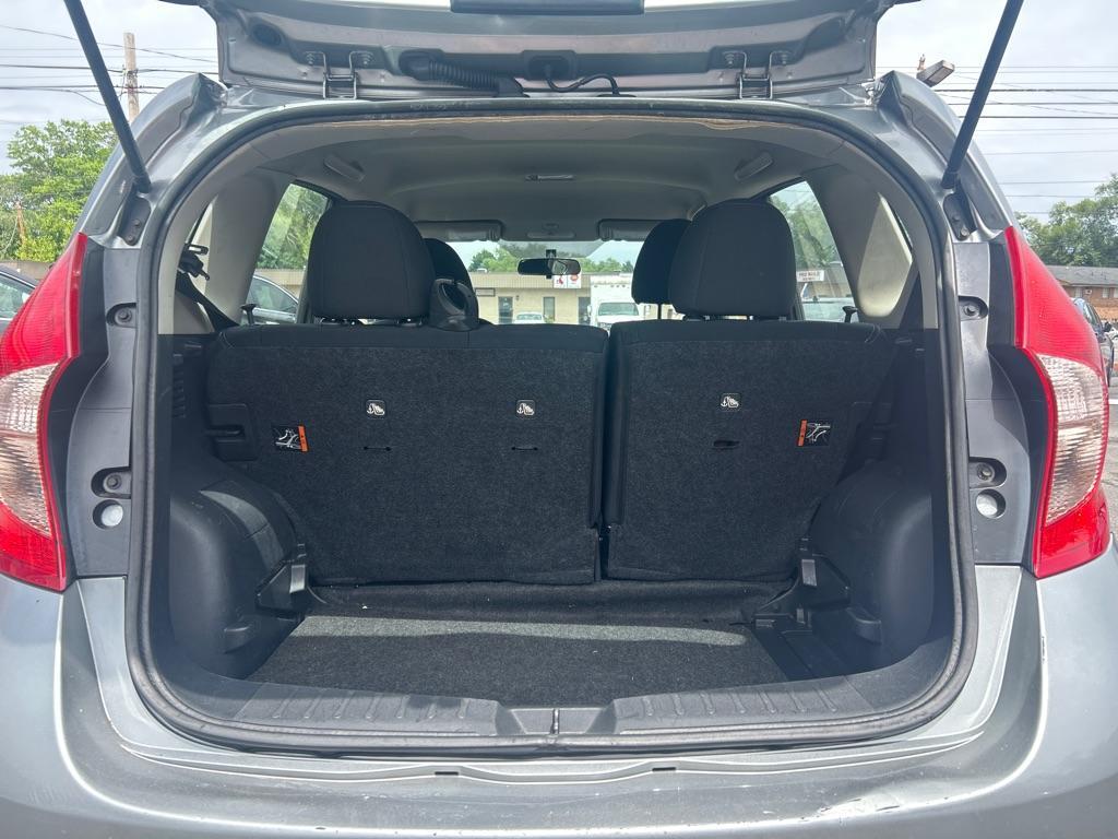 2014 GRAY NISSAN VERSA NOTE S (3N1CE2CP8EL) with an 1.6L engine, Continuously Variable transmission, located at 2514 Williamson Rd NE, Roanoke, VA, 24012, (540) 265-7770, 37.294636, -79.936249 - NO CREDIT CHECK FINANCING WITH ONLY $1400 DOWN PAYMENT!!!! Check out our website www.needausedvehicle.com for our No Credit Check/ In House Financing options!! No Credit Check Available!!! In House Financing Available!!! All Clean Title Vehicles (no Salvaged or flooded vehicles ever on our lot)! - Photo#2