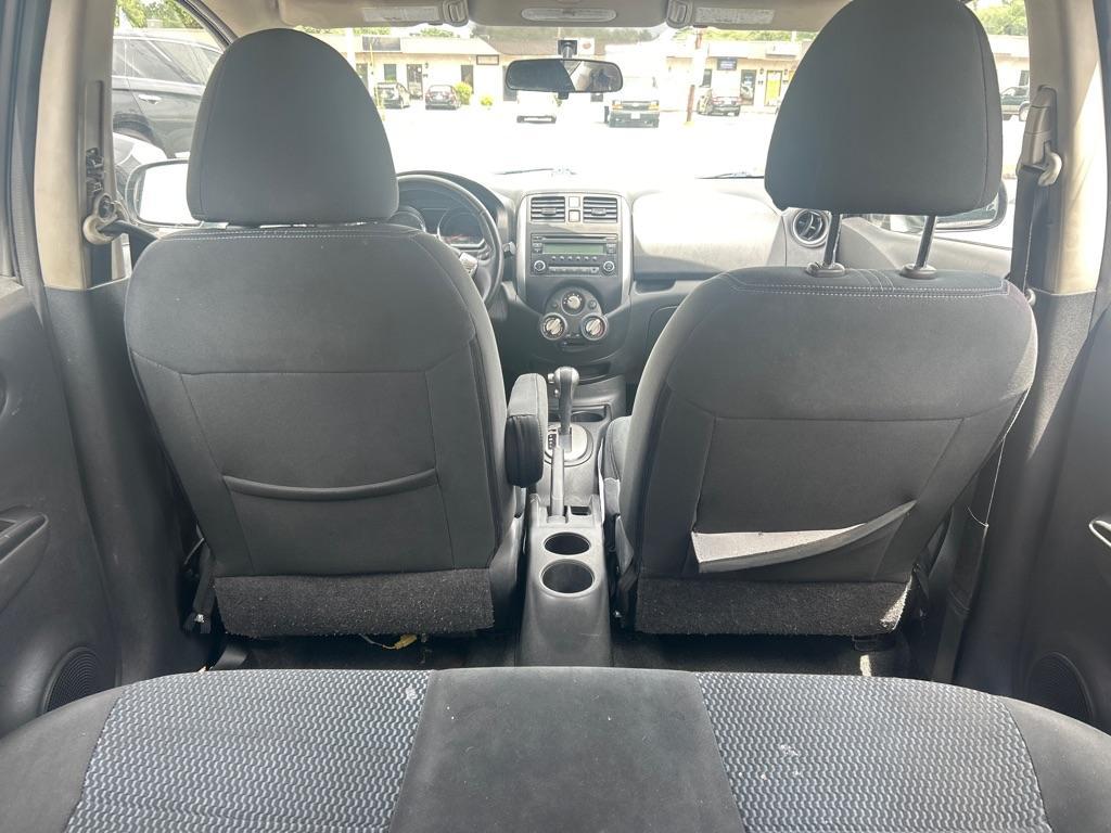 2014 GRAY NISSAN VERSA NOTE S (3N1CE2CP8EL) with an 1.6L engine, Continuously Variable transmission, located at 2514 Williamson Rd NE, Roanoke, VA, 24012, (540) 265-7770, 37.294636, -79.936249 - NO CREDIT CHECK FINANCING WITH ONLY $1400 DOWN PAYMENT!!!! Check out our website www.needausedvehicle.com for our No Credit Check/ In House Financing options!! No Credit Check Available!!! In House Financing Available!!! All Clean Title Vehicles (no Salvaged or flooded vehicles ever on our lot)! - Photo#3