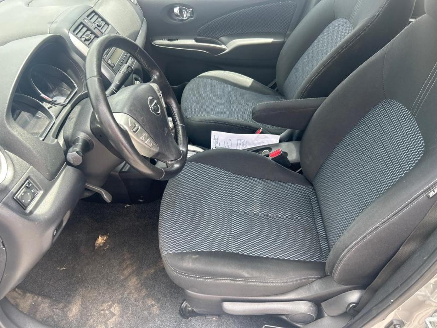 2014 GRAY NISSAN VERSA NOTE S (3N1CE2CP8EL) with an 1.6L engine, Continuously Variable transmission, located at 2514 Williamson Rd NE, Roanoke, VA, 24012, (540) 265-7770, 37.294636, -79.936249 - NO CREDIT CHECK FINANCING WITH ONLY $1200 DOWN PAYMENT!!!! Check out our website www.needausedvehicle.com for our No Credit Check/ In House Financing options!! No Credit Check Available!!! In House Financing Available!!! All Clean Title Vehicles (no Salvaged or flooded vehicles ever on our lot)!- Photo#6