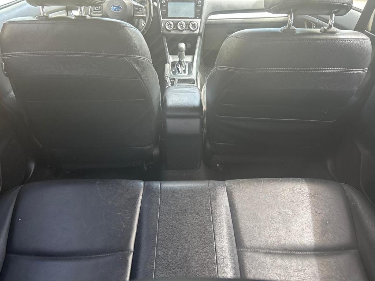 2015 GRAY SUBARU XV CROSSTREK 2.0 LIMITED (JF2GPAMC7F8) with an 2.0L engine, Continuously Variable transmission, located at 2514 Williamson Rd NE, Roanoke, VA, 24012, (540) 265-7770, 37.294636, -79.936249 - Photo#3