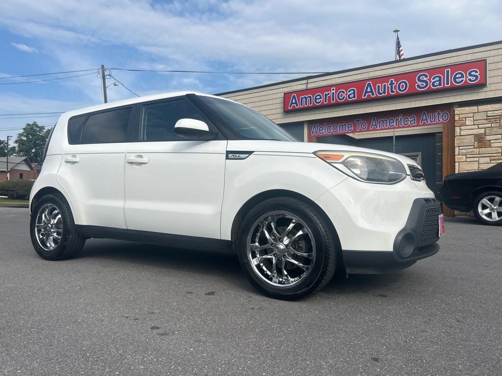 photo of 2015 KIA SOUL 4DR