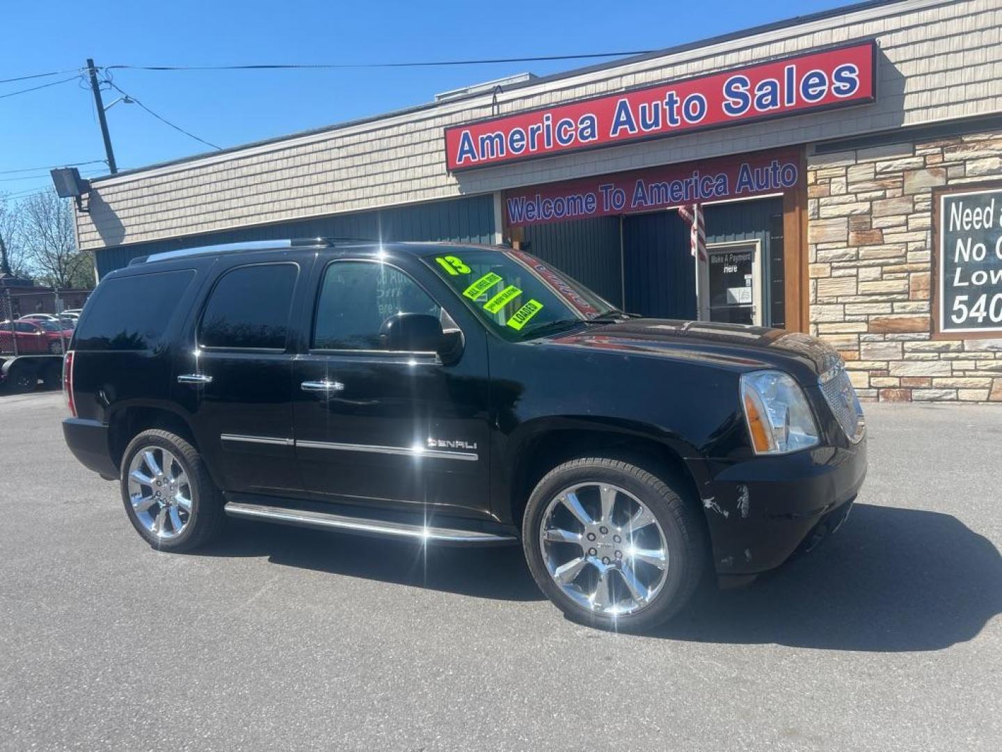 2013 BLACK GMC YUKON DENALI (1GKS2EEF9DR) with an 6.2L engine, Automatic transmission, located at 2514 Williamson Rd NE, Roanoke, VA, 24012, (540) 265-7770, 37.294636, -79.936249 - NO CREDIT CHECK FINANCING WITH ONLY $3000 DOWN PAYMENT!!!! Check out our website www.needausedvehicle.com for our No Credit Check/ In House Financing options!! No Credit Check Available!!! In House Financing Available!!! All Clean Title Vehicles (no Salvaged or flooded vehicles ever on our lot)! - Photo#0
