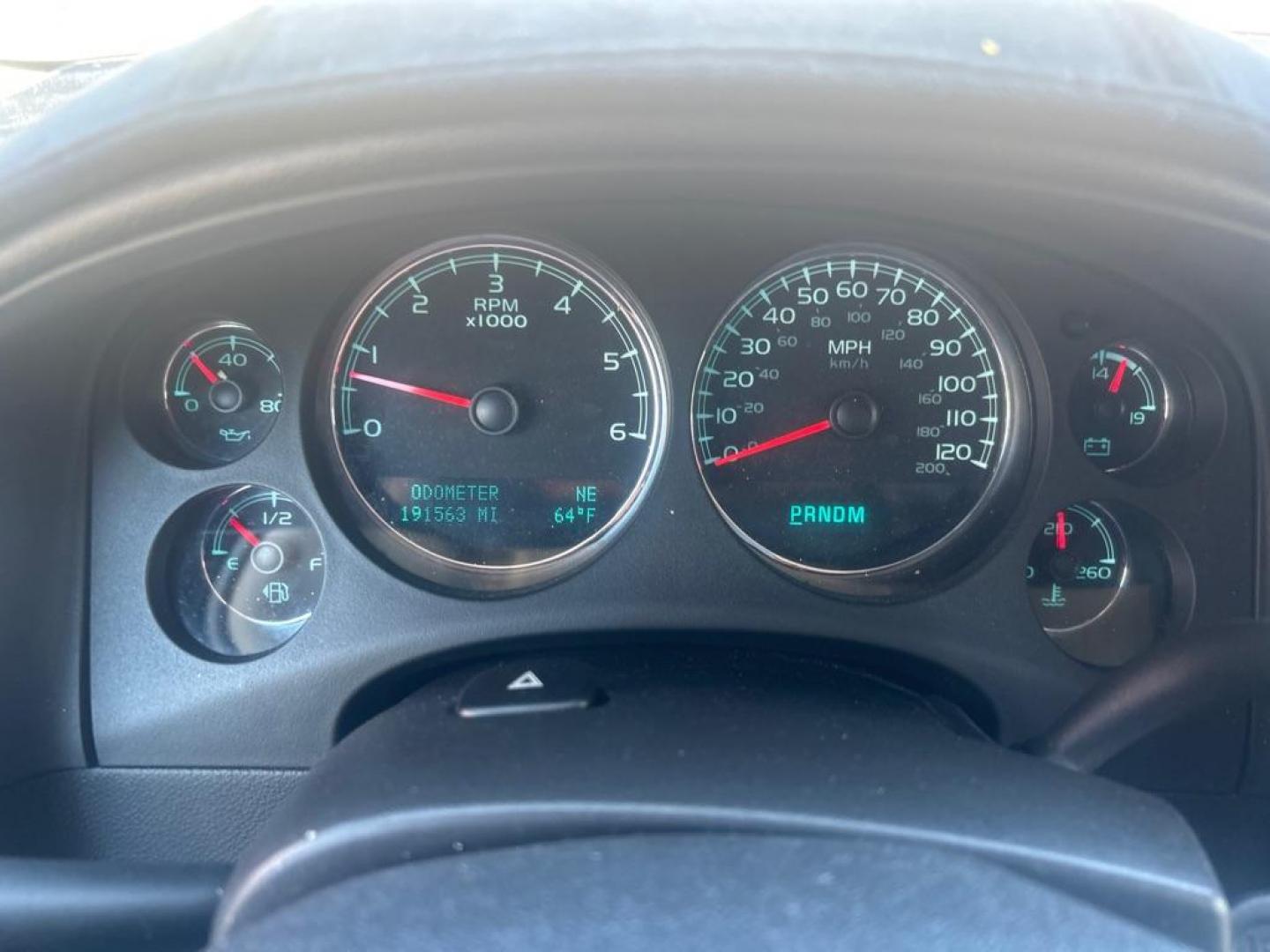 2013 BLACK GMC YUKON DENALI (1GKS2EEF9DR) with an 6.2L engine, Automatic transmission, located at 2514 Williamson Rd NE, Roanoke, VA, 24012, (540) 265-7770, 37.294636, -79.936249 - NO CREDIT CHECK FINANCING WITH ONLY $3000 DOWN PAYMENT!!!! Check out our website www.needausedvehicle.com for our No Credit Check/ In House Financing options!! No Credit Check Available!!! In House Financing Available!!! All Clean Title Vehicles (no Salvaged or flooded vehicles ever on our lot)! - Photo#10