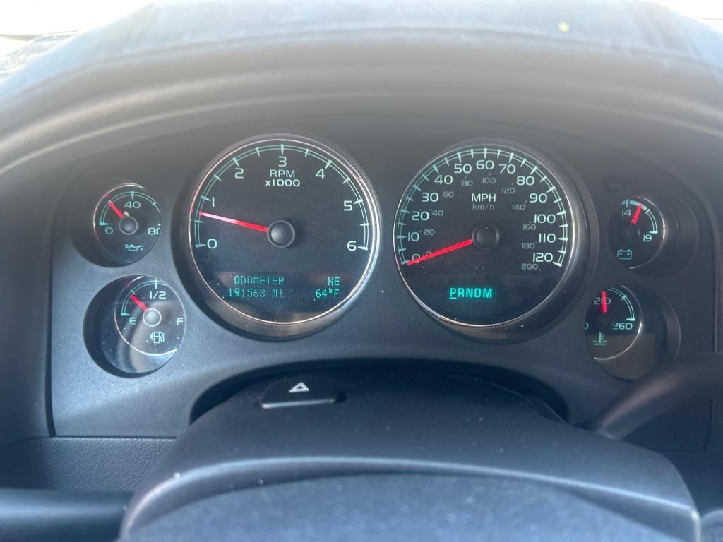 2013 BLACK GMC YUKON DENALI (1GKS2EEF9DR) with an 6.2L engine, Automatic transmission, located at 2514 Williamson Rd NE, Roanoke, VA, 24012, (540) 265-7770, 37.294636, -79.936249 - NO CREDIT CHECK FINANCING WITH ONLY $2800 DOWN PAYMENT!!!! Check out our website www.needausedvehicle.com for our No Credit Check/ In House Financing options!! No Credit Check Available!!! In House Financing Available!!! All Clean Title Vehicles (no Salvaged or flooded vehicles ever on our lot)! - Photo#10