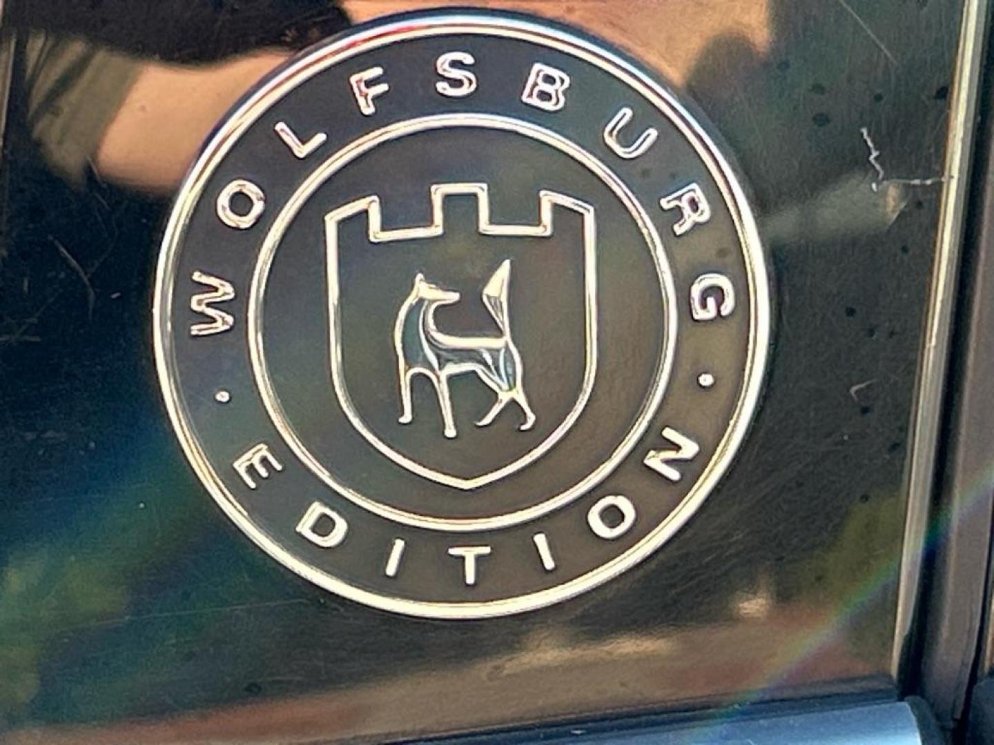 2017 WHITE VOLKSWAGEN TIGUAN WOLFSBURG (WVGSV7AX0HK) with an 2.0L engine, Automatic transmission, located at 2514 Williamson Rd NE, Roanoke, VA, 24012, (540) 265-7770, 37.294636, -79.936249 - NO CREDIT CHECK FINANCING WITH ONLY $2800 DOWN PAYMENT!!!! Check out our website www.needausedvehicle.com for our No Credit Check/ In House Financing options!! No Credit Check Available!!! In House Financing Available!!! All Clean Title Vehicles (no Salvaged or flooded vehicles ever on our lot)! - Photo#2