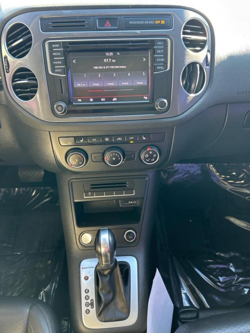 2017 WHITE VOLKSWAGEN TIGUAN WOLFSBURG (WVGSV7AX0HK) with an 2.0L engine, Automatic transmission, located at 2514 Williamson Rd NE, Roanoke, VA, 24012, (540) 265-7770, 37.294636, -79.936249 - NO CREDIT CHECK FINANCING WITH ONLY $2800 DOWN PAYMENT!!!! Check out our website www.needausedvehicle.com for our No Credit Check/ In House Financing options!! No Credit Check Available!!! In House Financing Available!!! All Clean Title Vehicles (no Salvaged or flooded vehicles ever on our lot)! - Photo#8