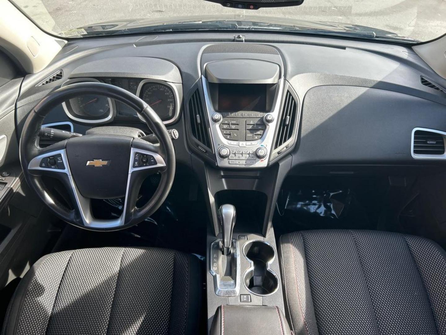 2015 BLACK CHEVROLET EQUINOX LT (2GNFLFEK4F6) with an 2.4L engine, Automatic transmission, located at 2514 Williamson Rd NE, Roanoke, VA, 24012, (540) 265-7770, 37.294636, -79.936249 - NO CREDIT CHECK FINANCING WITH ONLY $2500 DOWN PAYMENT!!!! Check out our website www.needausedvehicle.com for our No Credit Check/ In House Financing options!! No Credit Check Available!!! In House Financing Available!!! All Clean Title Vehicles (no Salvaged or flooded vehicles ever on our lot)! - Photo#6