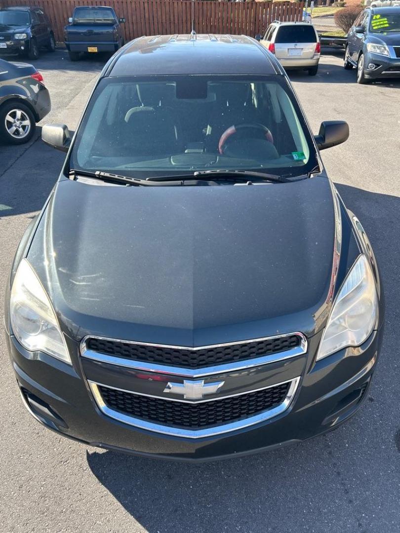 2012 BLACK CHEVROLET EQUINOX LS (2GNALBEK7C1) with an 2.4L engine, Automatic transmission, located at 2514 Williamson Rd NE, Roanoke, VA, 24012, (540) 265-7770, 37.294636, -79.936249 - NO CREDIT CHECK FINANCING WITH ONLY $2000 DOWN PAYMENT!!!! Check out our website www.needausedvehicle.com for our No Credit Check/ In House Financing options!! No Credit Check Available!!! In House Financing Available!!! All Clean Title Vehicles (no Salvaged or flooded vehicles ever on our lot)! - Photo#10