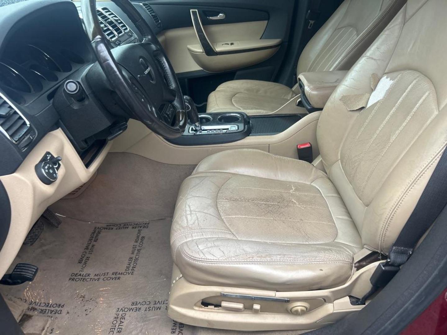 2011 RED GMC ACADIA DENALI (1GKKVTED7BJ) with an 3.6L engine, Automatic transmission, located at 2514 Williamson Rd NE, Roanoke, VA, 24012, (540) 265-7770, 37.294636, -79.936249 - Photo#7