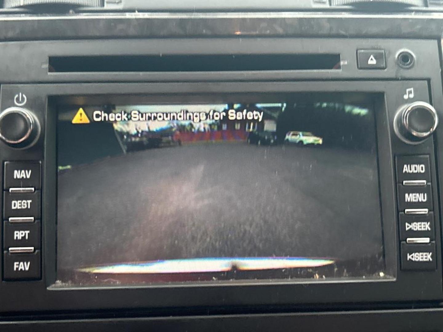 2011 RED GMC ACADIA DENALI (1GKKVTED7BJ) with an 3.6L engine, Automatic transmission, located at 2514 Williamson Rd NE, Roanoke, VA, 24012, (540) 265-7770, 37.294636, -79.936249 - Photo#14