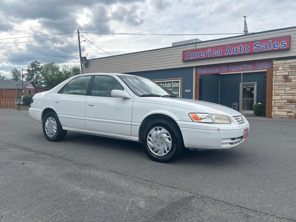 photo of 1998 TOYOTA CAMRY CE