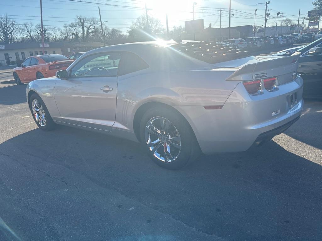 2012 SILVER CHEVROLET CAMARO LS (2G1FE1E3XC9) with an 3.6L engine, 6-Speed Manual transmission, located at 2514 Williamson Rd NE, Roanoke, VA, 24012, (540) 265-7770, 37.294636, -79.936249 - NO CREDIT CHECK FINANCING WITH ONLY $2700 DOWN PAYMENT!!!! Check out our website www.needausedvehicle.com for our No Credit Check/ In House Financing options!! No Credit Check Available!!! In House Financing Available!!! All Clean Title Vehicles (no Salvaged or flooded vehicles ever on our lot)! - Photo#2