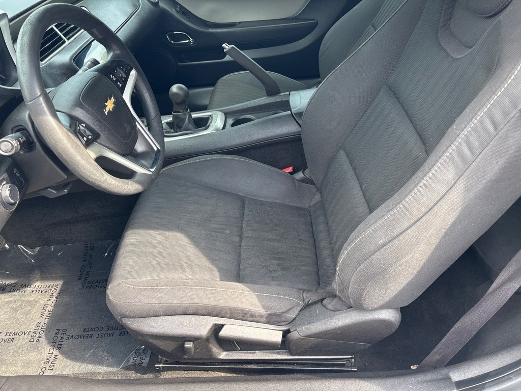 2012 SILVER CHEVROLET CAMARO LS (2G1FE1E3XC9) with an 3.6L engine, 6-Speed Manual transmission, located at 2514 Williamson Rd NE, Roanoke, VA, 24012, (540) 265-7770, 37.294636, -79.936249 - NO CREDIT CHECK FINANCING WITH ONLY $2200 DOWN PAYMENT!!!! Check out our website www.needausedvehicle.com for our No Credit Check/ In House Financing options!! No Credit Check Available!!! In House Financing Available!!! All Clean Title Vehicles (no Salvaged or flooded vehicles ever on our lot)!- Photo#2