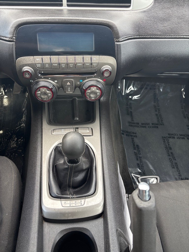 2012 SILVER CHEVROLET CAMARO LS (2G1FE1E3XC9) with an 3.6L engine, 6-Speed Manual transmission, located at 2514 Williamson Rd NE, Roanoke, VA, 24012, (540) 265-7770, 37.294636, -79.936249 - NO CREDIT CHECK FINANCING WITH ONLY $2200 DOWN PAYMENT!!!! Check out our website www.needausedvehicle.com for our No Credit Check/ In House Financing options!! No Credit Check Available!!! In House Financing Available!!! All Clean Title Vehicles (no Salvaged or flooded vehicles ever on our lot)!- Photo#3