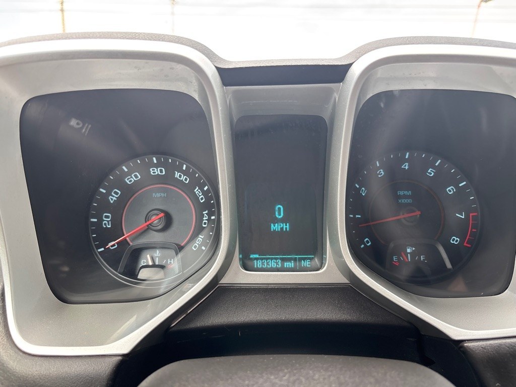 2012 SILVER CHEVROLET CAMARO LS (2G1FE1E3XC9) with an 3.6L engine, 6-Speed Manual transmission, located at 2514 Williamson Rd NE, Roanoke, VA, 24012, (540) 265-7770, 37.294636, -79.936249 - NO CREDIT CHECK FINANCING WITH ONLY $2200 DOWN PAYMENT!!!! Check out our website www.needausedvehicle.com for our No Credit Check/ In House Financing options!! No Credit Check Available!!! In House Financing Available!!! All Clean Title Vehicles (no Salvaged or flooded vehicles ever on our lot)!- Photo#5