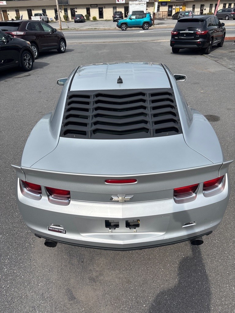 2012 SILVER CHEVROLET CAMARO LS (2G1FE1E3XC9) with an 3.6L engine, 6-Speed Manual transmission, located at 2514 Williamson Rd NE, Roanoke, VA, 24012, (540) 265-7770, 37.294636, -79.936249 - NO CREDIT CHECK FINANCING WITH ONLY $2200 DOWN PAYMENT!!!! Check out our website www.needausedvehicle.com for our No Credit Check/ In House Financing options!! No Credit Check Available!!! In House Financing Available!!! All Clean Title Vehicles (no Salvaged or flooded vehicles ever on our lot)!- Photo#8