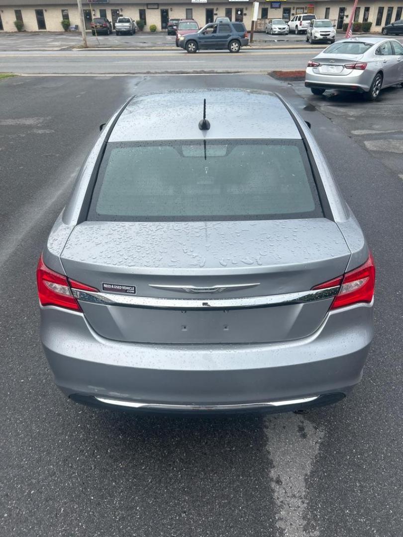 2014 SILVER CHRYSLER 200 TOURING (1C3CCBBB0EN) with an 2.4L engine, Automatic transmission, located at 2514 Williamson Rd NE, Roanoke, VA, 24012, (540) 265-7770, 37.294636, -79.936249 - Photo#3