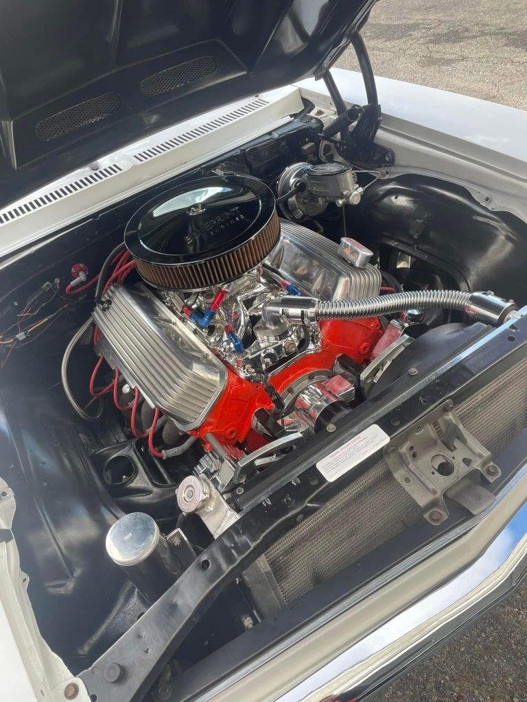 1972 WHITE CHEVROLET NOVA SS (1X27D2L1046) with an 396 engine, 4-Speed Manual transmission, located at 2514 Williamson Rd NE, Roanoke, VA, 24012, (540) 265-7770, 37.294636, -79.936249 - ********* CASH ONLY PRICE OF $40,000 (NOT INCLUDING SALES TAX, TAGS, TITLING, AND PROCESSING FEE)******** ******** VEHICLE SHOWN BY APPOINTMENT ONLY ********** This 1972 Chevrolet Nova Super Sport is a classic beauty inside and out. Must see to appreciate this amazing vehicle!! 13 digit VIN, last- Photo#2