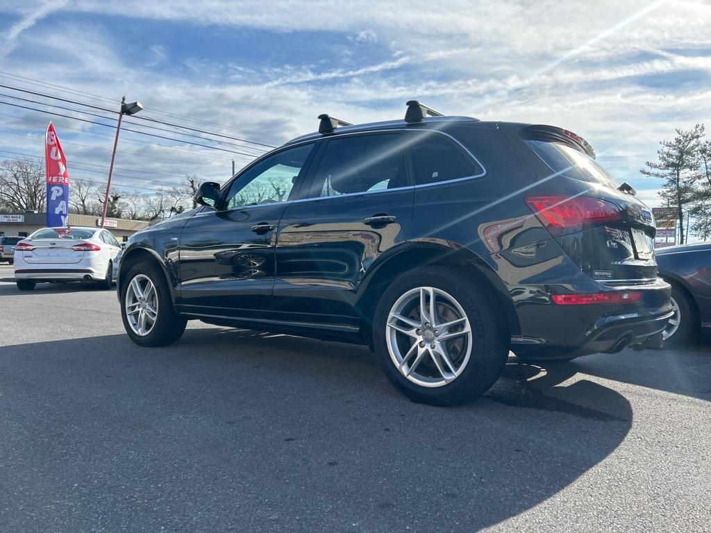 2016 BLACK AUDI Q5 PREMIUM PLUS S-LINE (WA1D7AFP2GA) with an 3.0L engine, Automatic transmission, located at 2514 Williamson Rd NE, Roanoke, VA, 24012, (540) 265-7770, 37.294636, -79.936249 - NO CREDIT CHECK FINANCING WITH ONLY $3800 DOWN PAYMENT!!!! Check out our website www.needausedvehicle.com for our No Credit Check/ In House Financing options!! No Credit Check Available!!! In House Financing Available!!! All Clean Title Vehicles (no Salvaged or flooded vehicles ever on our lot)! - Photo#1