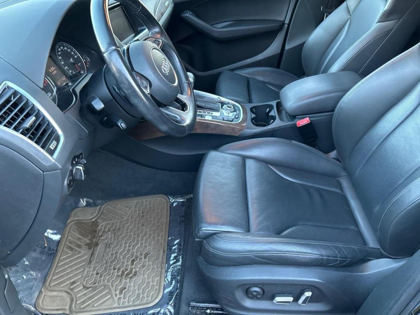 2016 BLACK AUDI Q5 PREMIUM PLUS S-LINE (WA1D7AFP2GA) with an 3.0L engine, Automatic transmission, located at 2514 Williamson Rd NE, Roanoke, VA, 24012, (540) 265-7770, 37.294636, -79.936249 - Photo#6