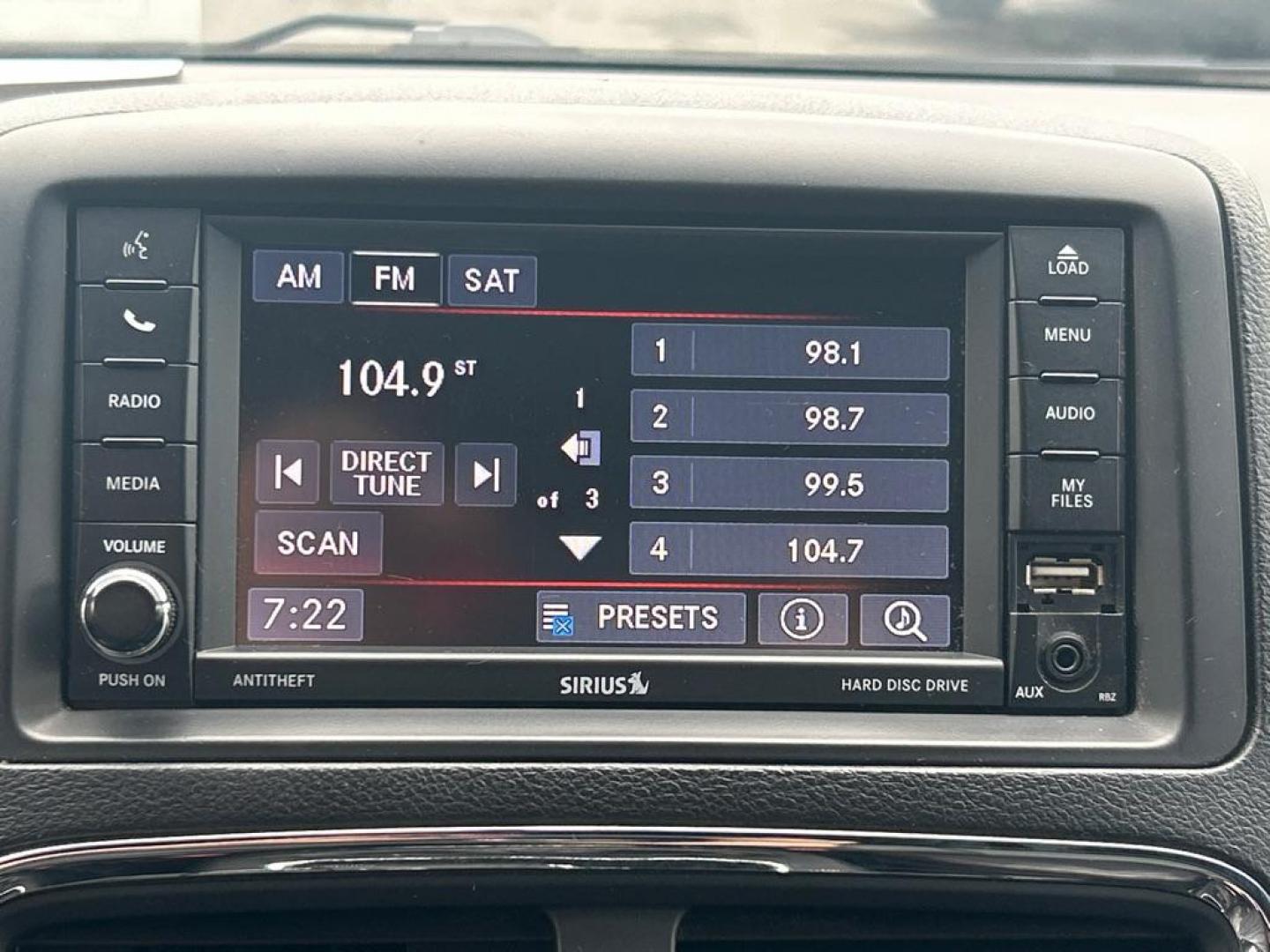 2016 BLACK DODGE GRAND CARAVAN R/T (2C4RDGEG2GR) with an 3.6L engine, Automatic transmission, located at 2514 Williamson Rd NE, Roanoke, VA, 24012, (540) 265-7770, 37.294636, -79.936249 - VEHICLE HAS NEW TRANSMISSION WITH 3 YEAR/ 100,000 MILE WARRANTY!!!! NO CREDIT CHECK FINANCING WITH ONLY $2700 DOWN PAYMENT!!!! Check out our website www.needausedvehicle.com for our No Credit Check/ In House Financing options!! No Credit Check Available!!! In House Financing Available!!! All C - Photo#13